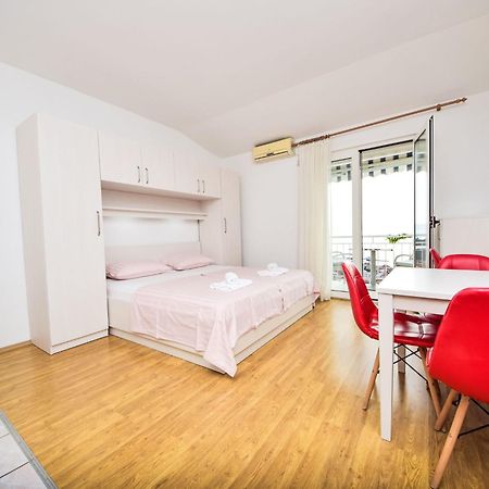 Apartment Mira-1 By Interhome Makarska Eksteriør billede